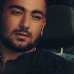 دانلود آهنگ عارف خسروی انگار پام رو مینه دردام سنگینه